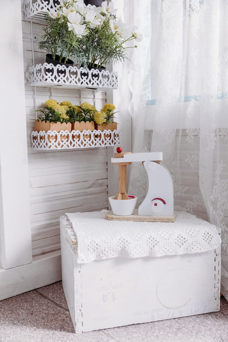 Puidust mikser mängutoa kööginurgas